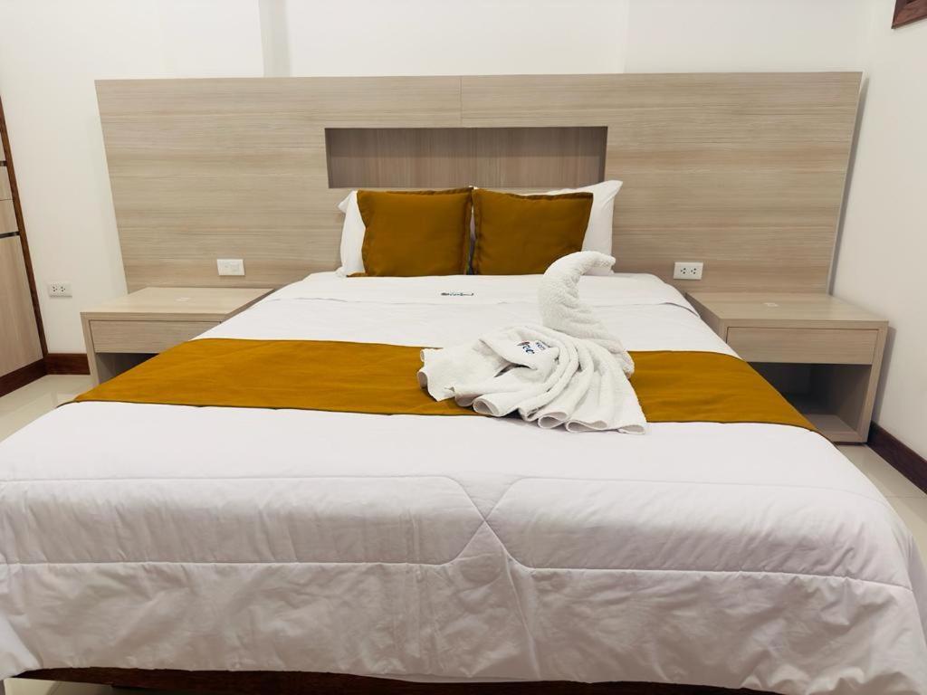 Hotel Overland Paracas Buitenkant foto